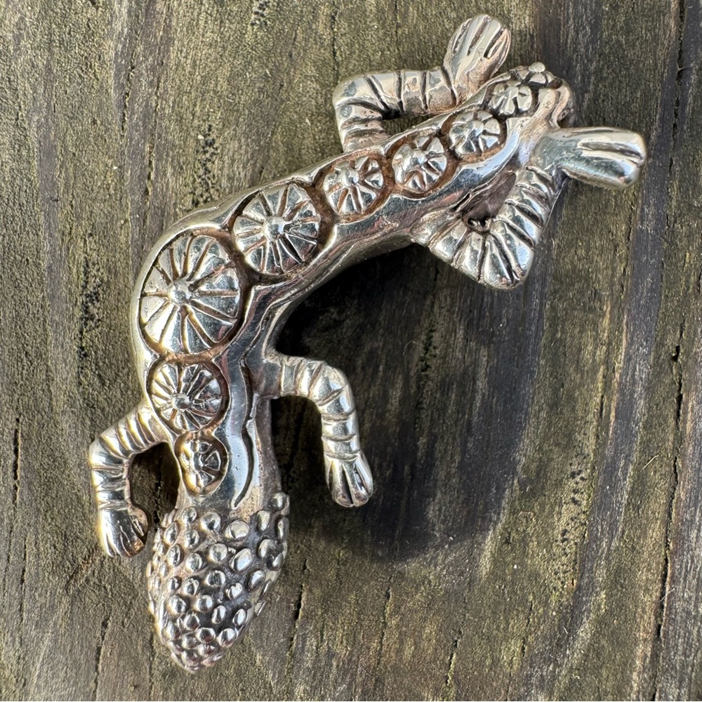 Vintage Sterling Silver 925 Mexican Beaded Lizard Peyote Pendant